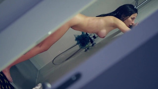 Модель Laruna Mave