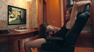 Игривые ласки: кто кого приручит в этой горячей схватке?