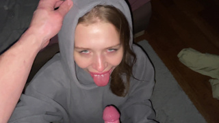 Раздевание смотреть секс видео онлайн